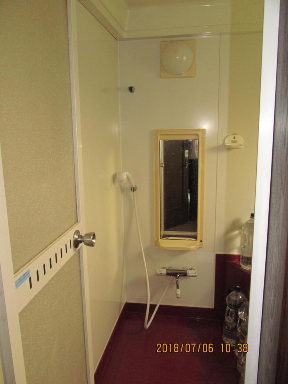 Guest House Chara Hirosaki Bagian luar foto